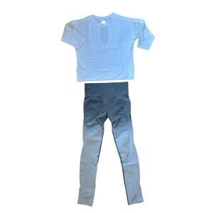 Hayden Los Angeles Workout Set in White and Grey Size M
